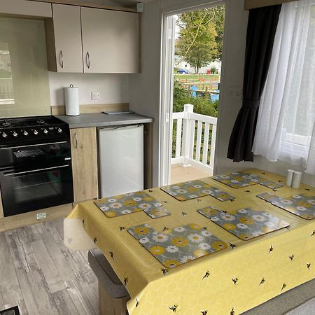 Hotel Weymouth Bay Preston  Zewnętrze zdjęcie
