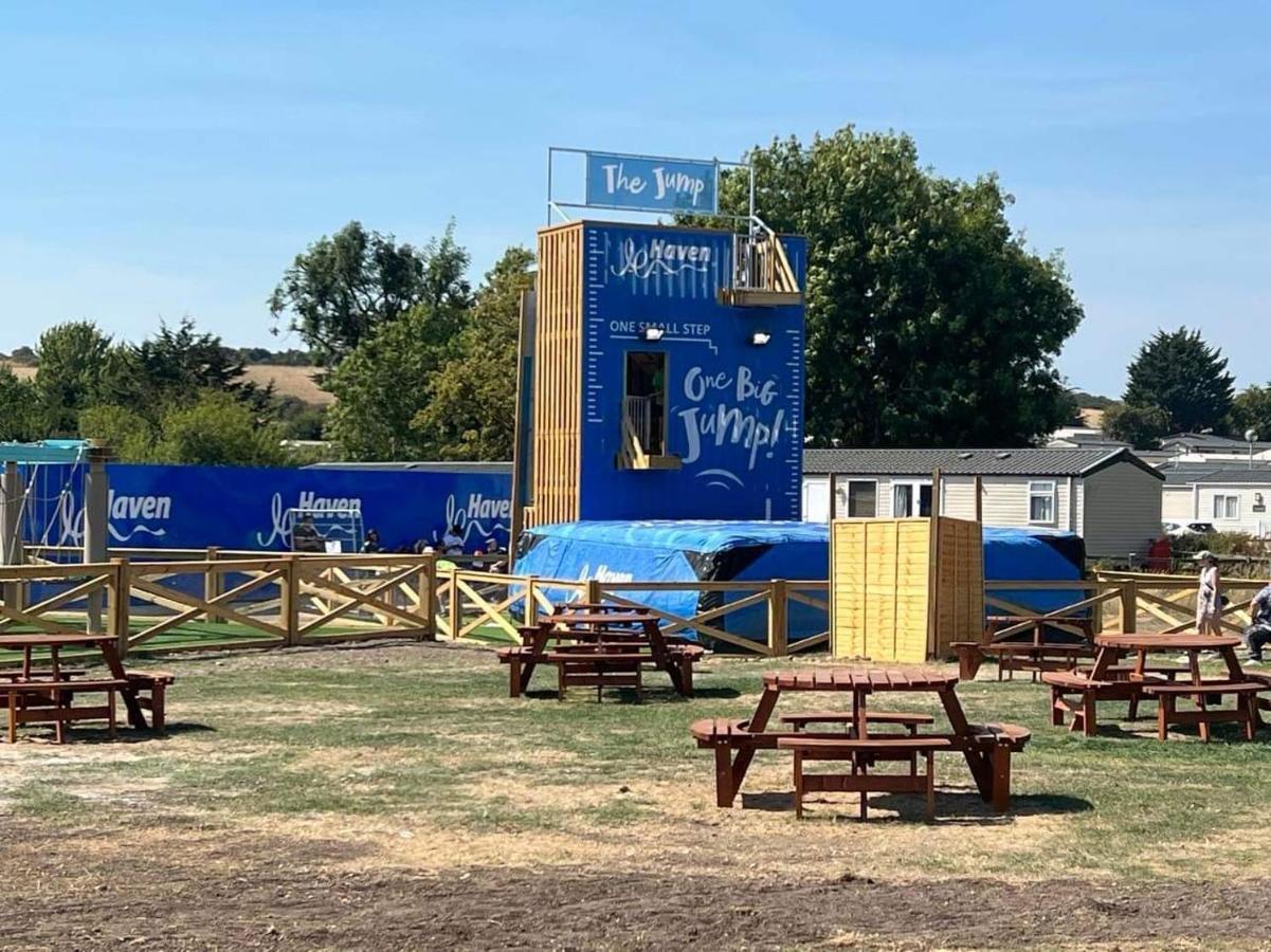 Hotel Weymouth Bay Preston  Zewnętrze zdjęcie